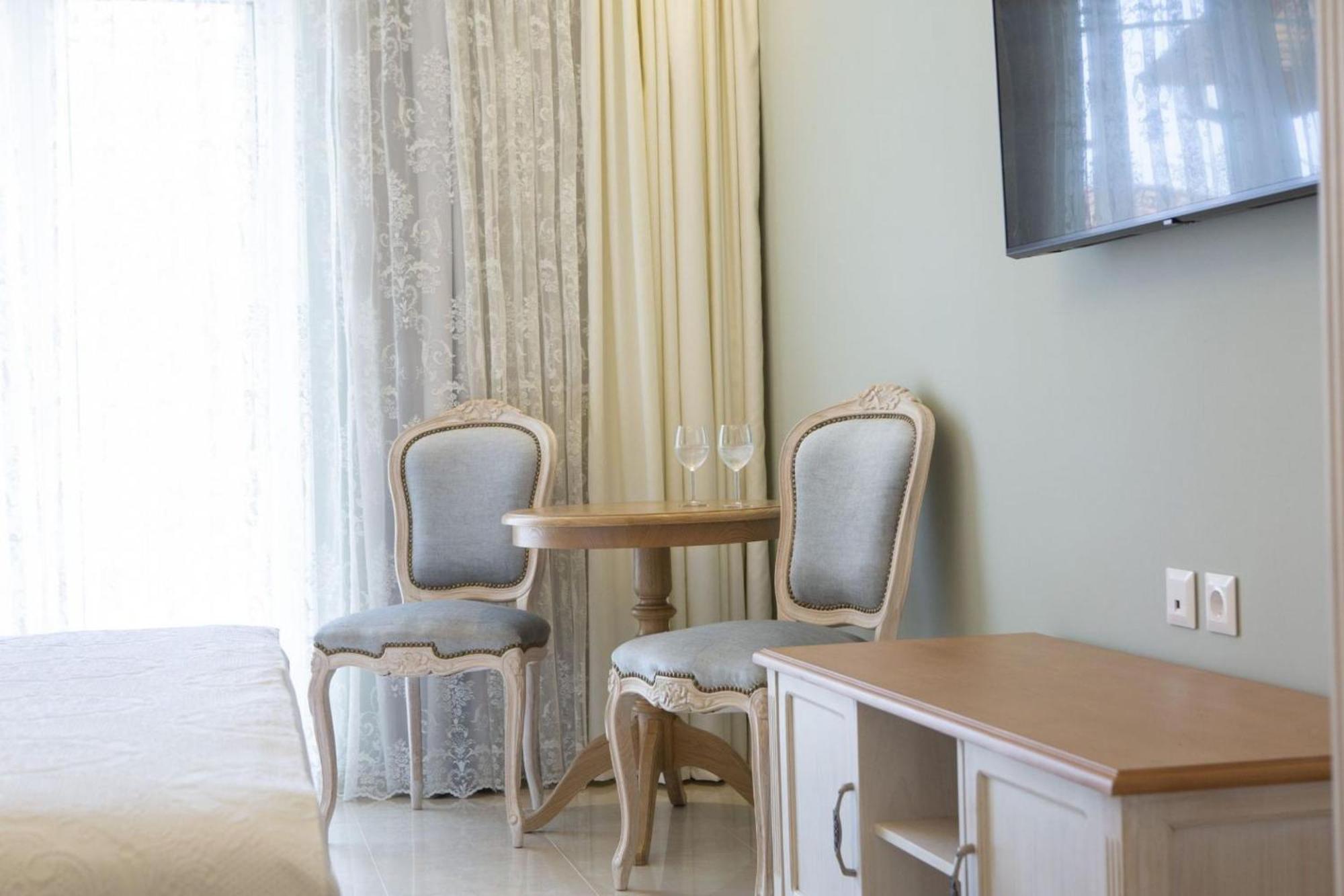 Vk Luxury Suites - Private Parking - Adults Only Νυδρί Εξωτερικό φωτογραφία