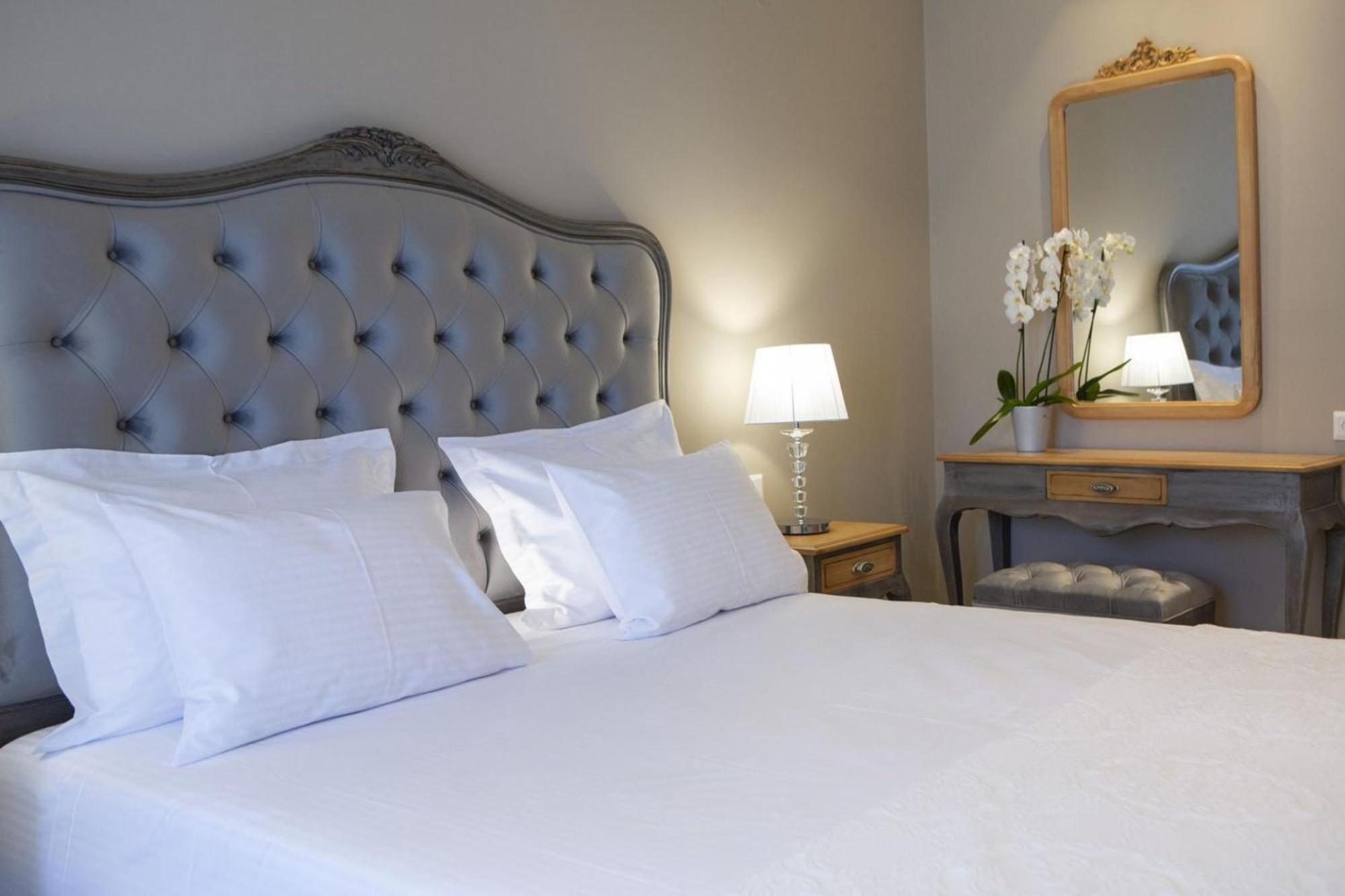 Vk Luxury Suites - Private Parking - Adults Only Νυδρί Εξωτερικό φωτογραφία
